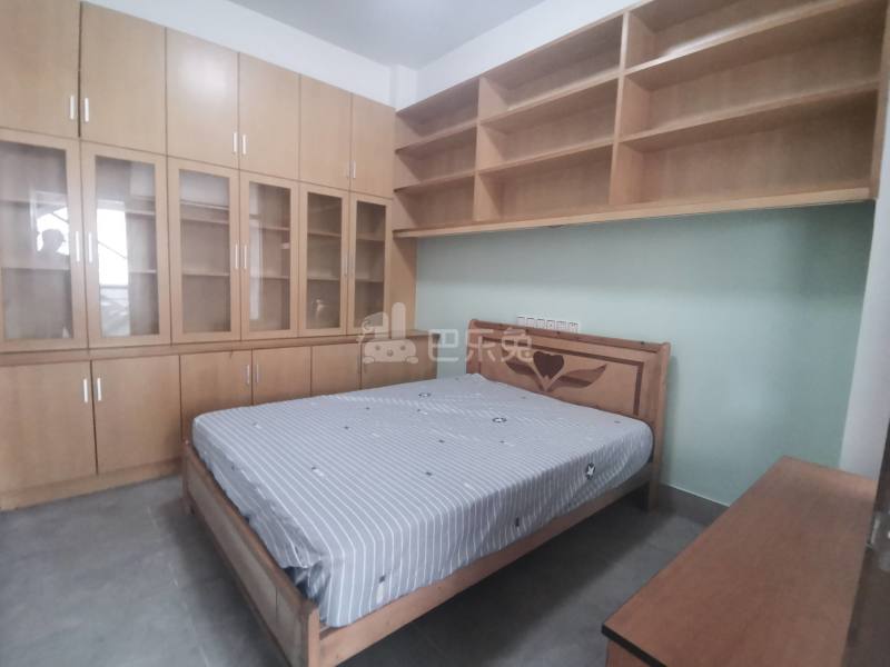 望岗大岭中街二巷18号6603597卧室图3