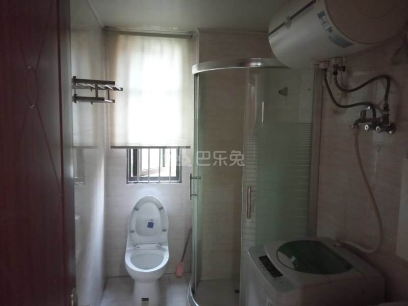 新和嘉苑6547590卫生间图5