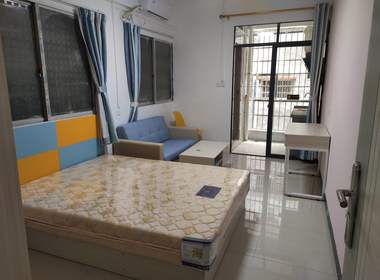 望岗西岭街十六巷22号 1室0厅1卫