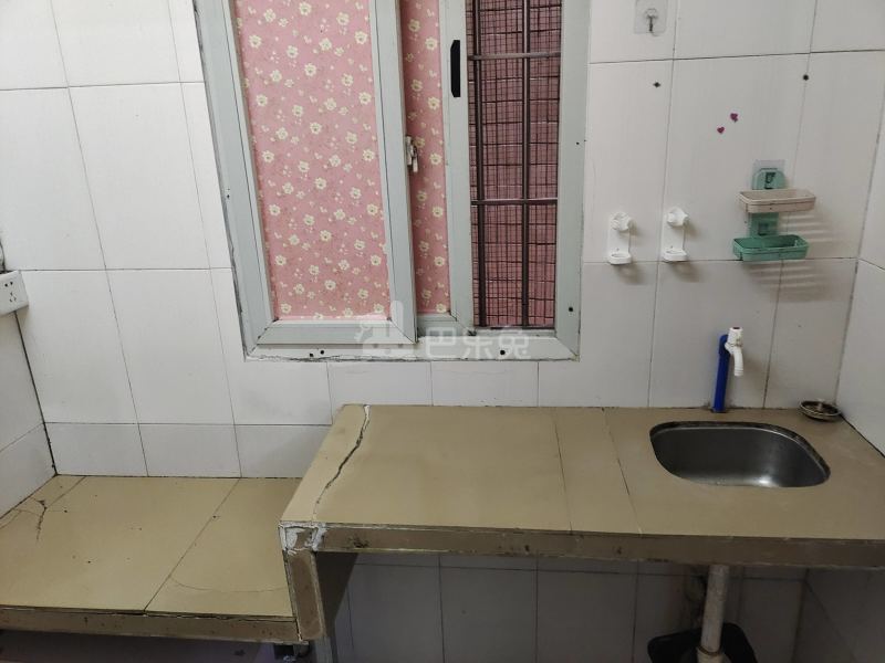 员村程介西成龙街68号A栋6613098厨房图5