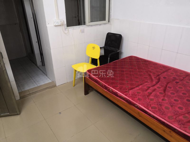 员村程介西成龙街68号B栋6613125卧室图3