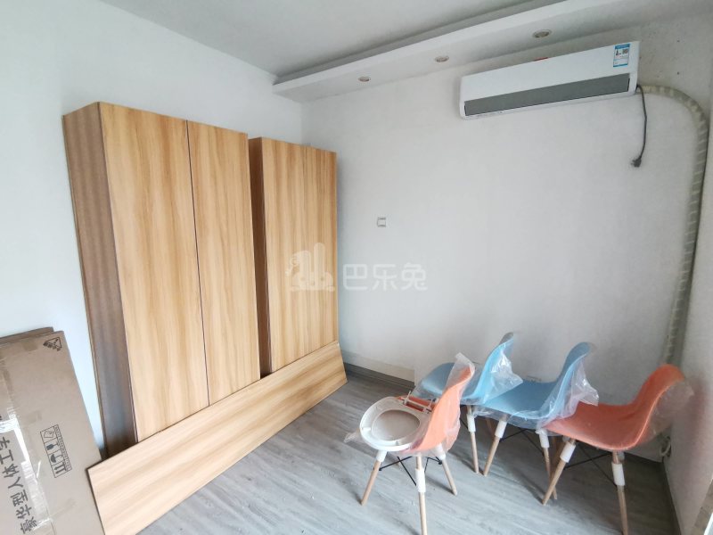 美罗家园保申苑6615064客厅图11