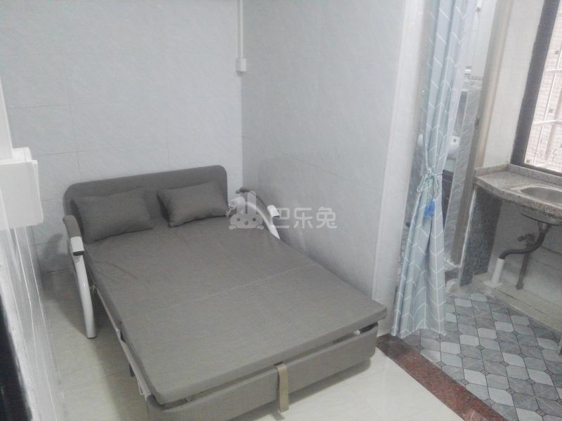 彭上新村西路20号6617630卧室图0