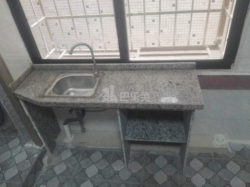 彭上新村西路20号6617630厨房图6