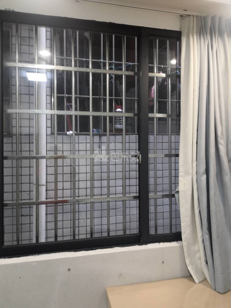 三溪瓦舍（石溪天禄街东二巷8号）6622525卧室窗户图8