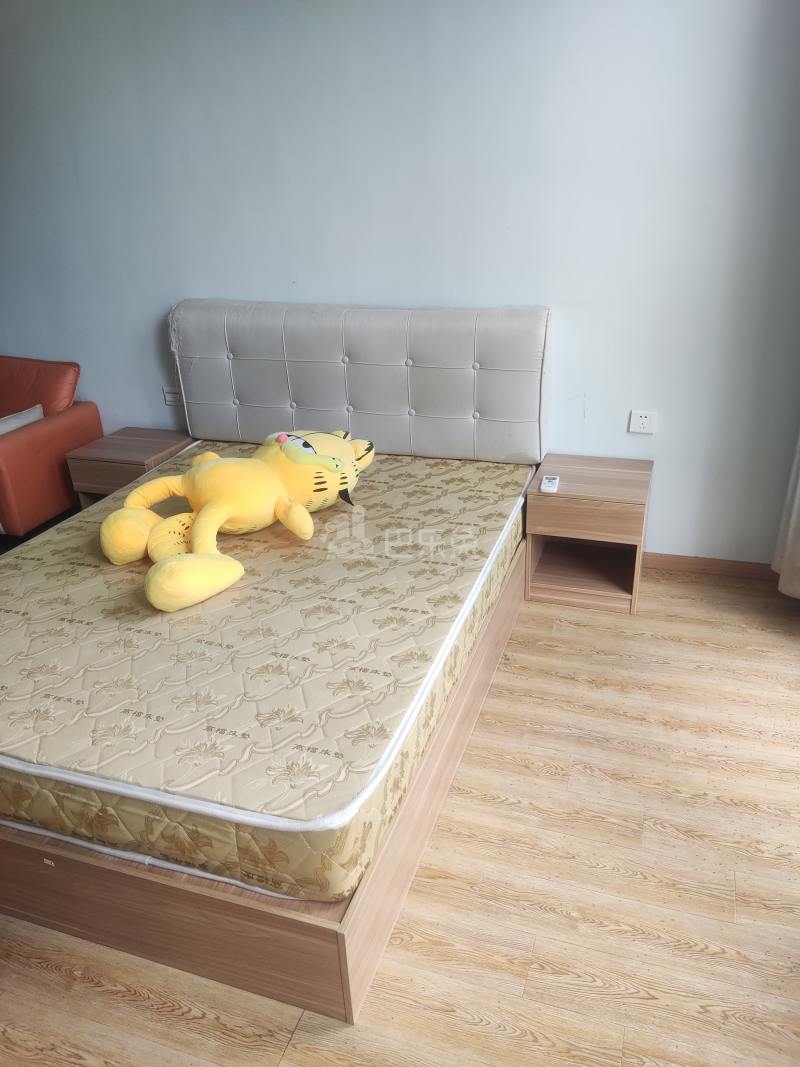 创伟科技园C座6626048卧室图2