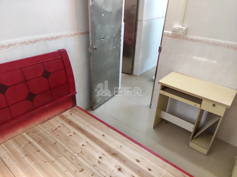 吉山下街21巷10号6627469卧室图8