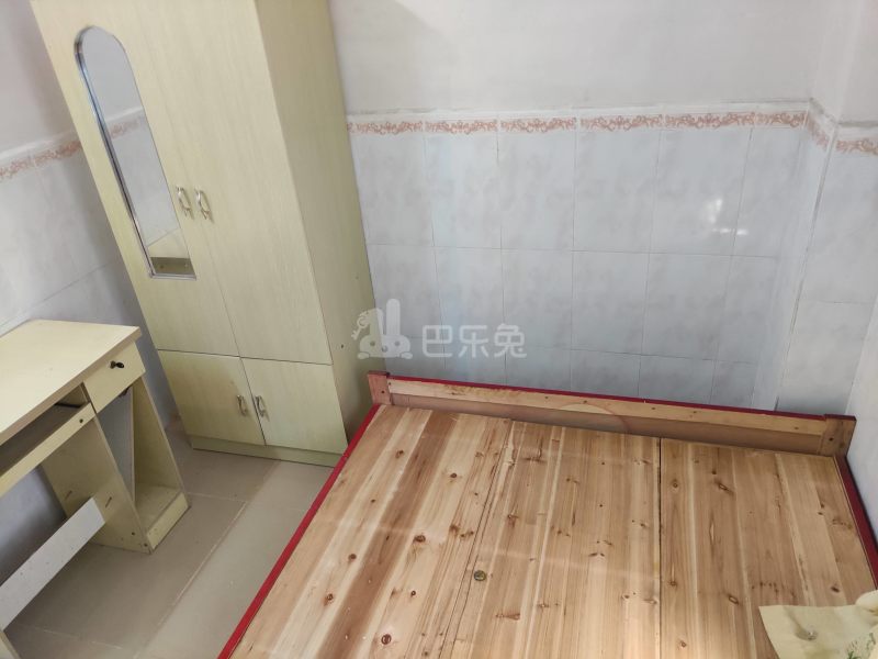 吉山下街21巷10号6627469卧室图4