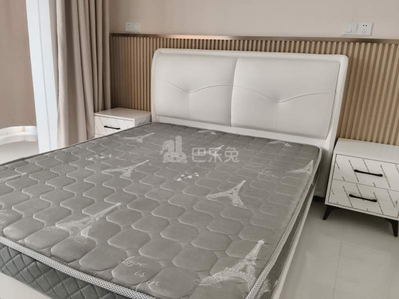 繁荣苑南区（沪亭南路290弄1-290号）6629830卧室图1