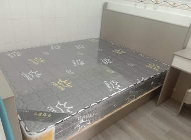 江夏荷木岭一巷七号 1室1厅1卫