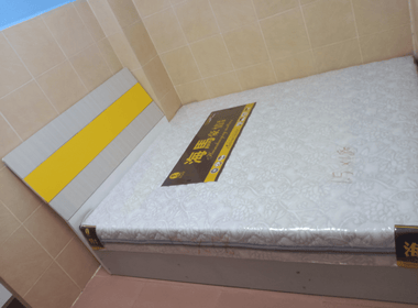 嘉禾望岗西岭工业园四巷2号 1室1厅1卫