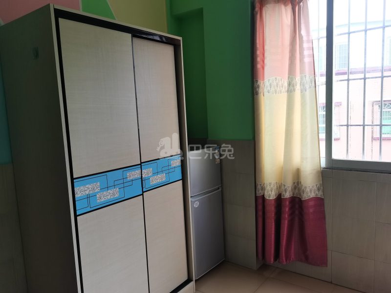 启明大街南边街25号6666690客厅图7