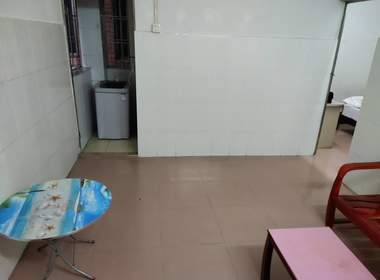 望岗东胜北街一巷26号 1室1厅1卫