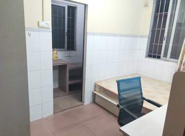 江夏村白社东街五巷9号 