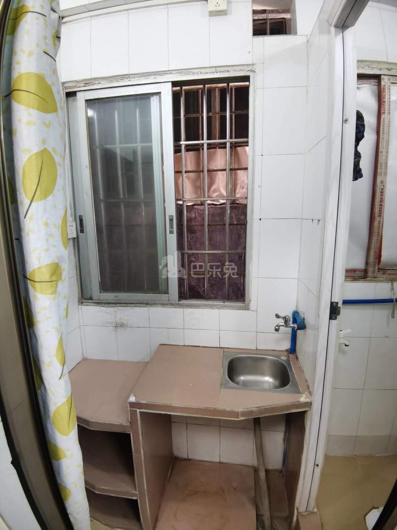 江夏村白社东街五巷9号6668809厨房图2