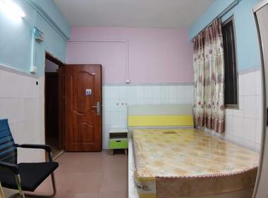 江夏村白社东街五巷9号 