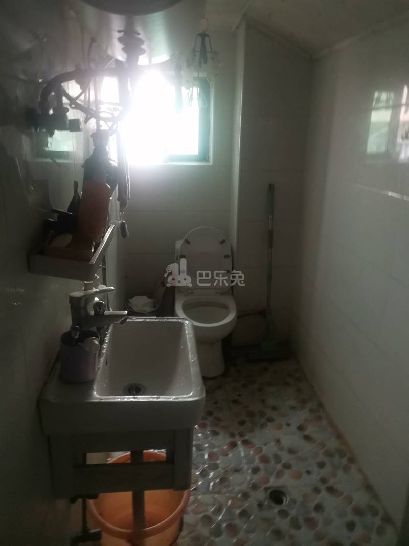 爱德佳苑6416883卫生间图8