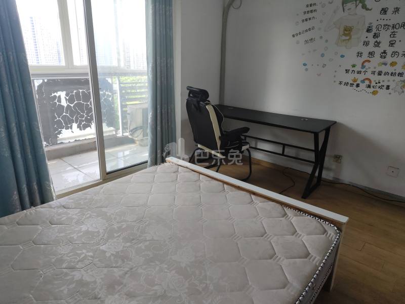 南北周嘉苑6673103卧室图1