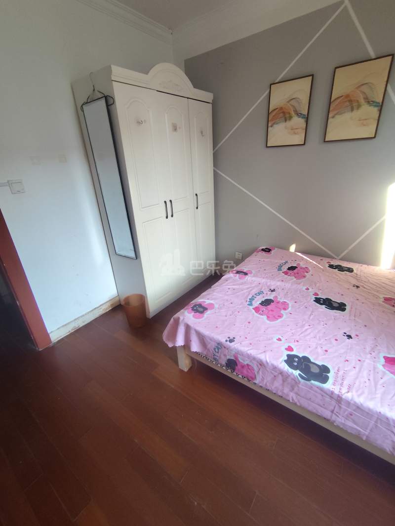 新上海弄里人家南区（涞亭南路382弄）6688126卧室图1