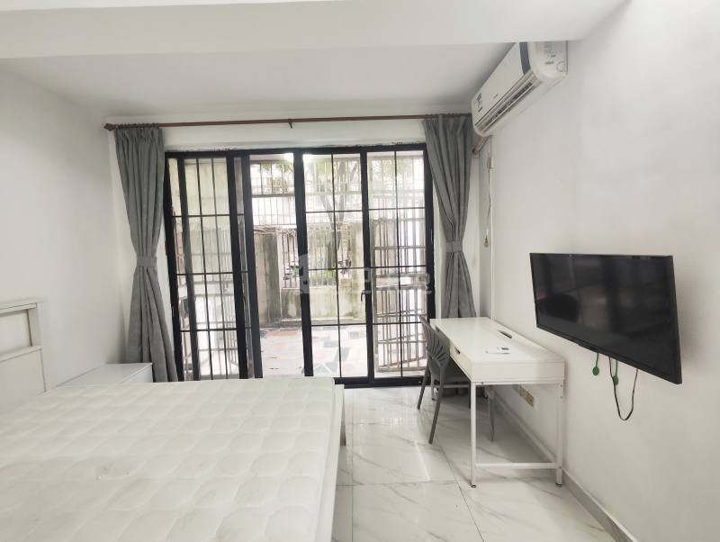 吴中路405弄小区6688736卧室图6