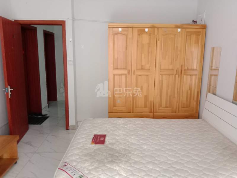 吴中路405弄小区6688736卧室图3