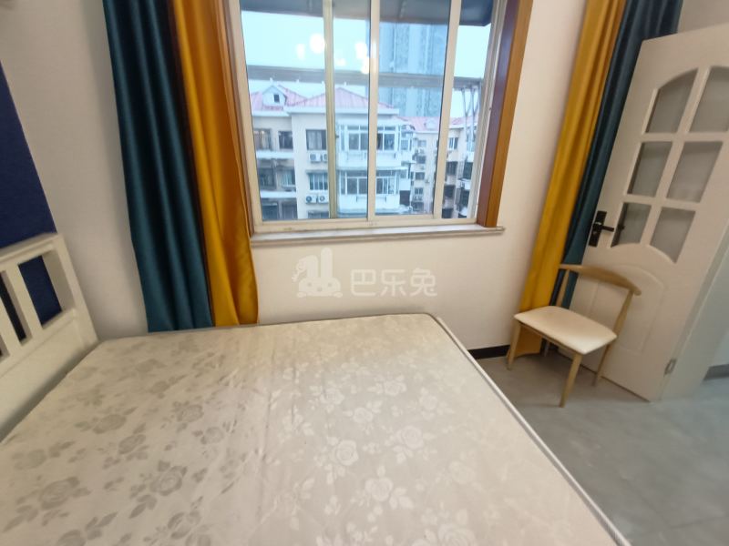 建中路126弄小区668702卧室图0