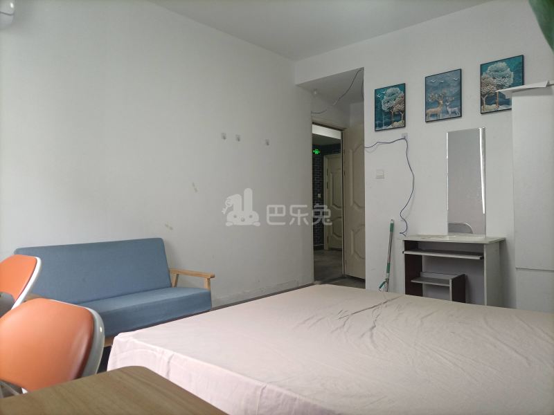 八卦新村6692922卧室图2