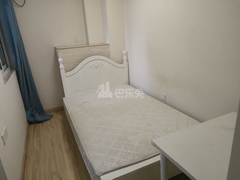 卸紫家园6695586卧室图1