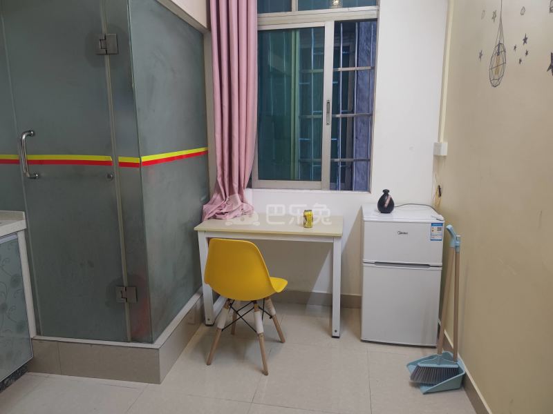 石牌塘边东街9号6696753卧室图1