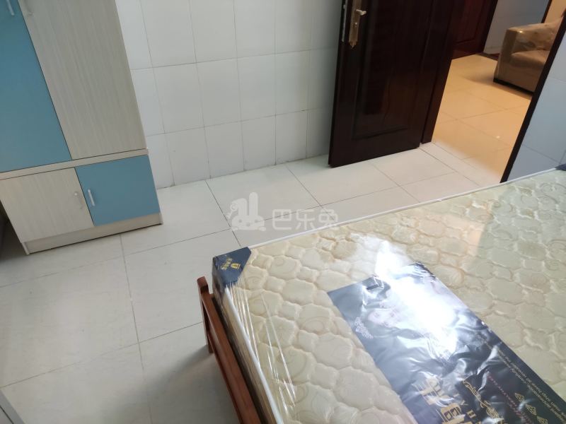 植村南约大街南四巷17号之一6704765卧室图6