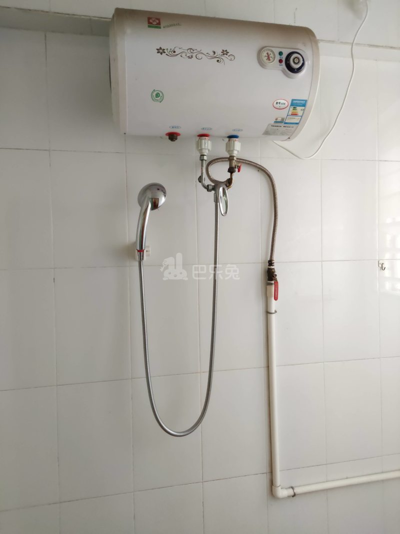 植村南约大街南四巷17号之一6704765卫生间图13