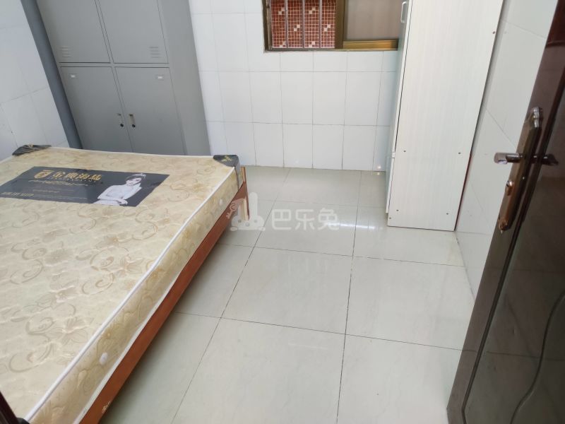 植村南约大街南四巷17号之一6704765卧室图3