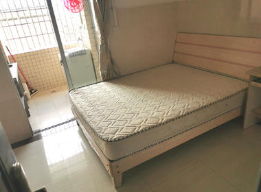 嘉禾望岗东胜大街78号 1室0厅1卫