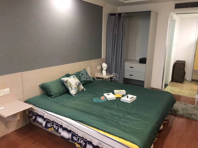 乐柚公寓益乐店6713443卧室图1