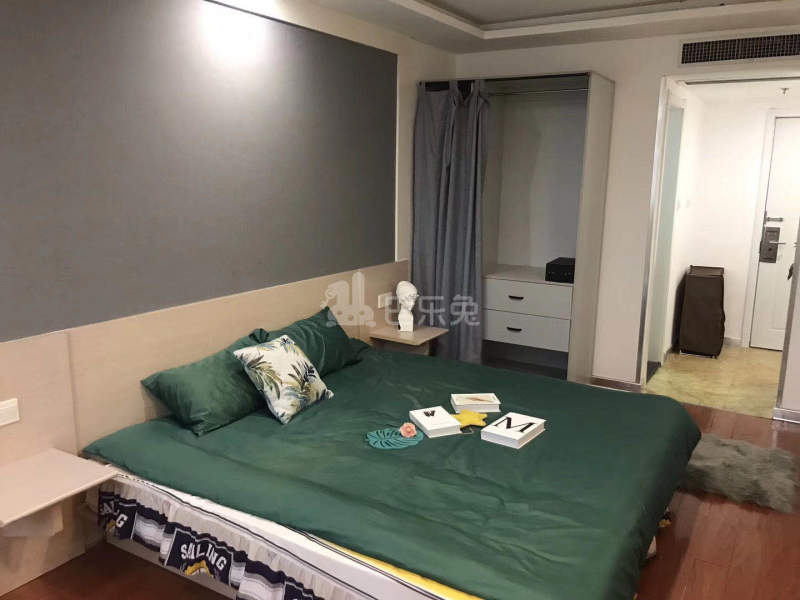 乐柚公寓益乐店6713443卧室图4