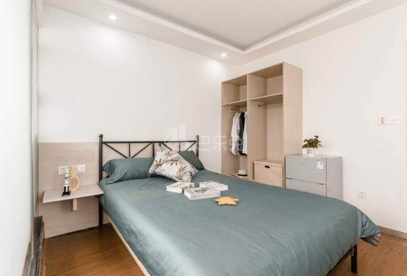 乐柚公寓益乐店6713823卧室图0