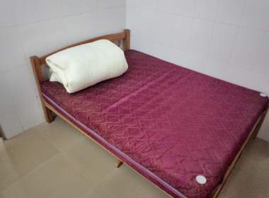 沙涌坊东大街12号之三 1室1厅1卫