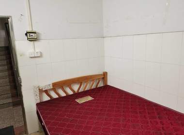 沙涌坊东大街12号之三 1室0厅1卫