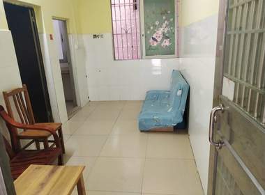 沙涌坊东大街12号之三 1室1厅1卫