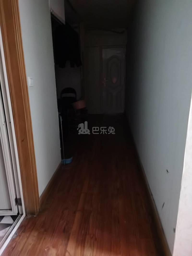 华苑大厦3262015客厅图3