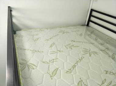 黄边柿园九巷8号 1室0厅1卫