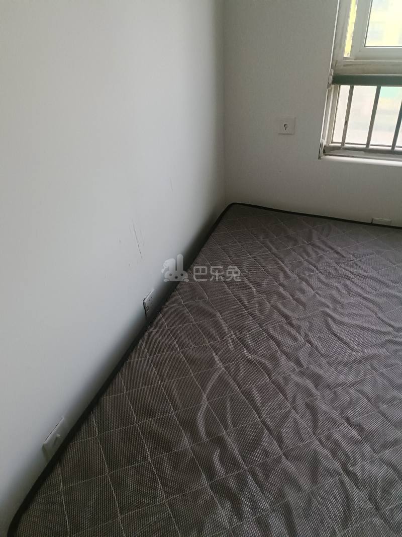 南行达苑6728711卧室图2