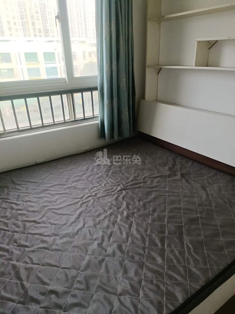 南行达苑6728711卧室图1