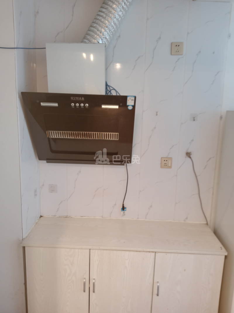 翁梅新苑二区6729875厨房图9