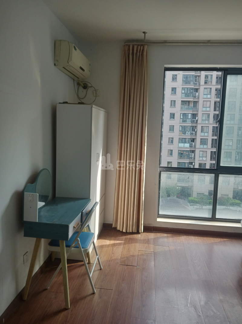 翁梅新苑二区6729875卧室图6