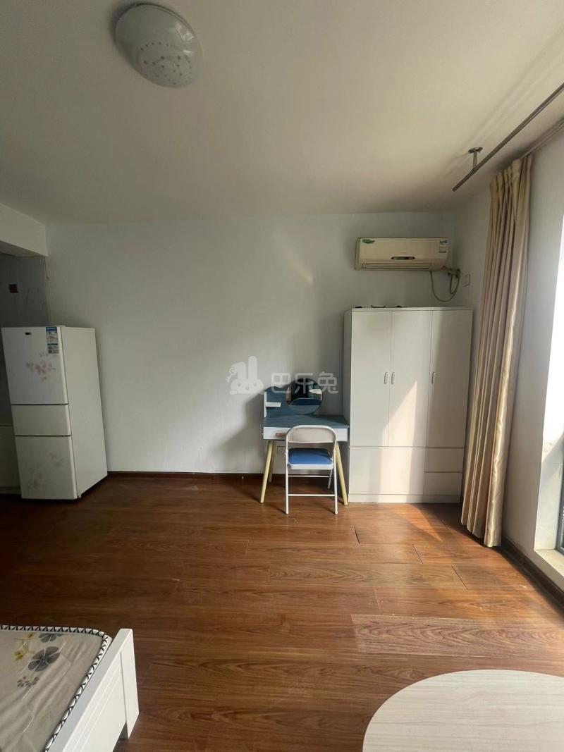 翁梅新苑二区6729875卧室图0