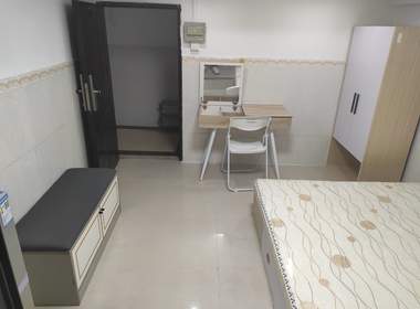 佛庵坊大街25号之一 1室0厅1卫