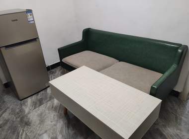 植村西北二路28号 