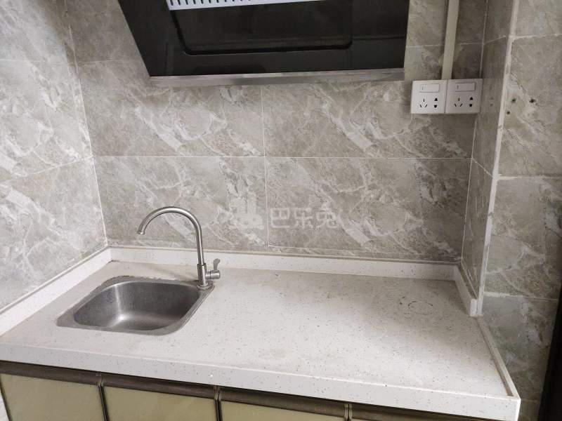 植村西北二路28号6736540厨房图4