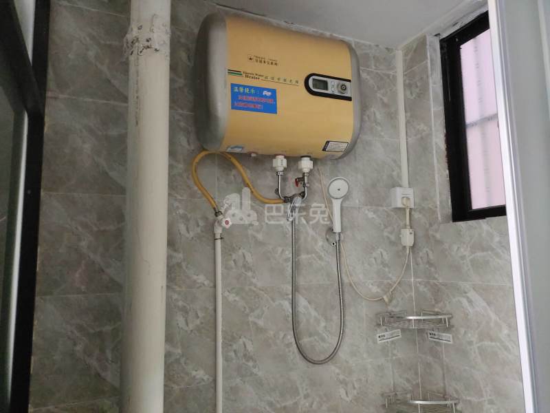 植村西北二路28号6736540卫生间图5